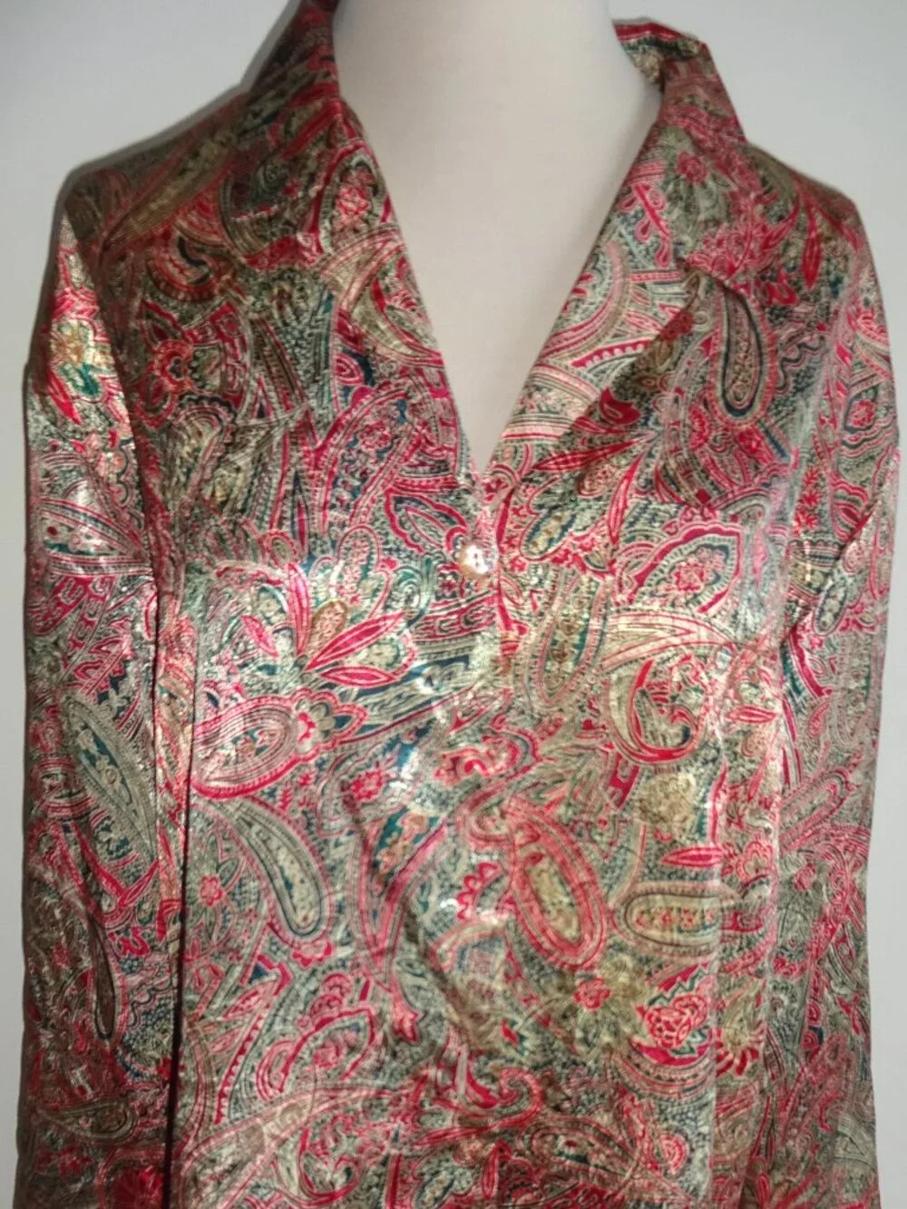 Vintage 1990s Victorias Secret Satin Sleep Shirt Nightshirt L Red Green Paisley